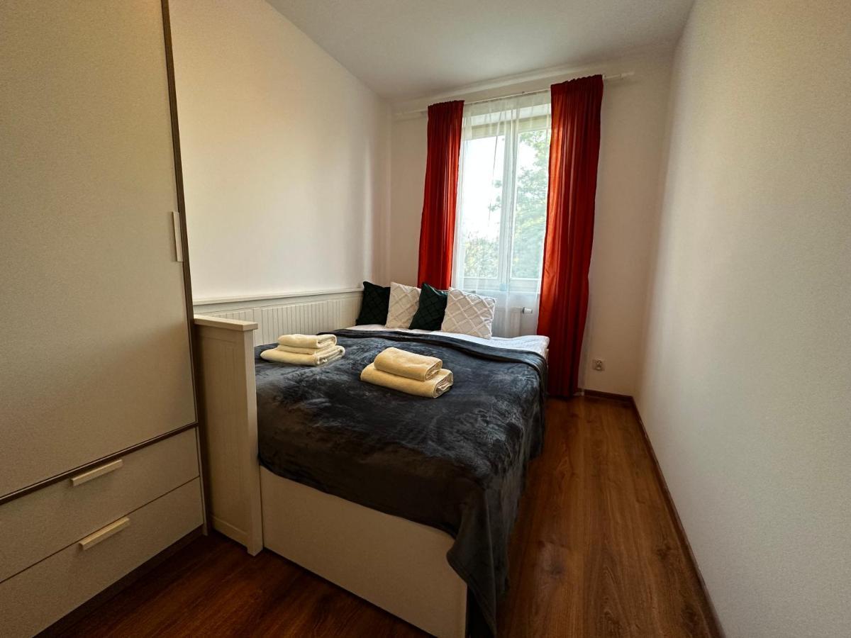 Tresor Pulaskiego Apartments Cracovia Esterno foto